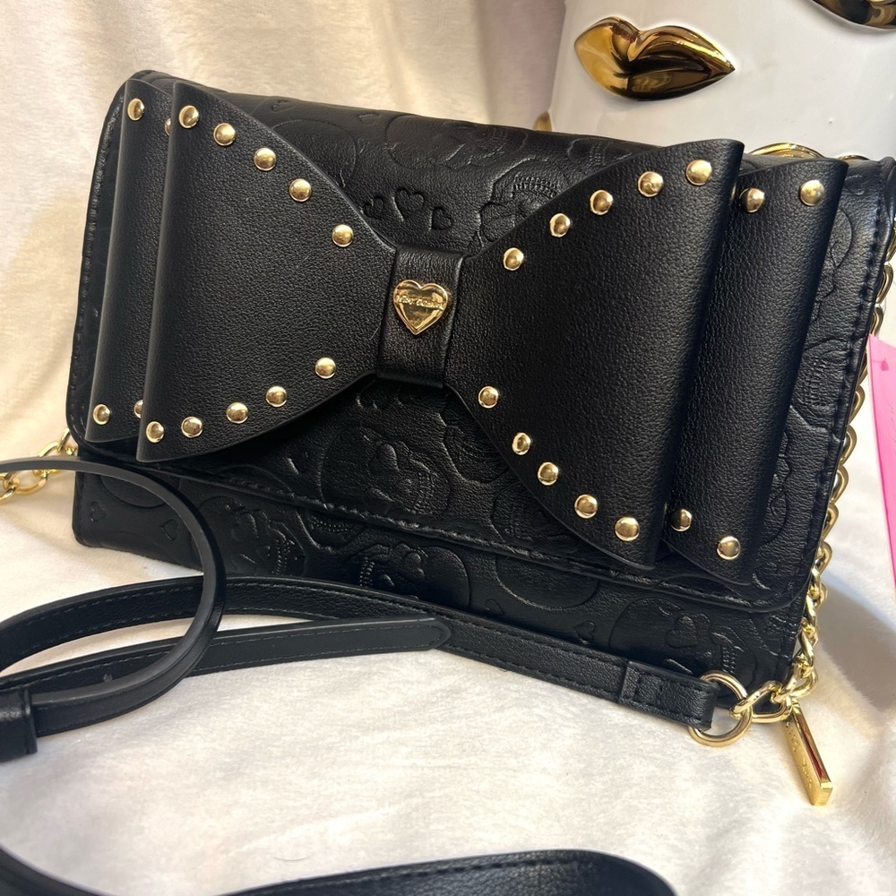Betsey Johnson Black and Gold Crossbody Bag - Picture 7 of 14